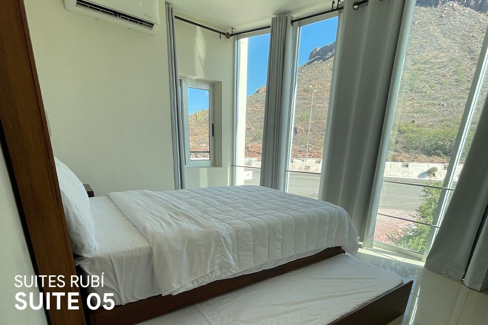 Suite Jacuzzi Vista — Suites Rubí San Carlos